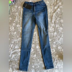 Women’s Fit Jeans Brand - Contour High Waisted in Sapphire Blue - Sz Med